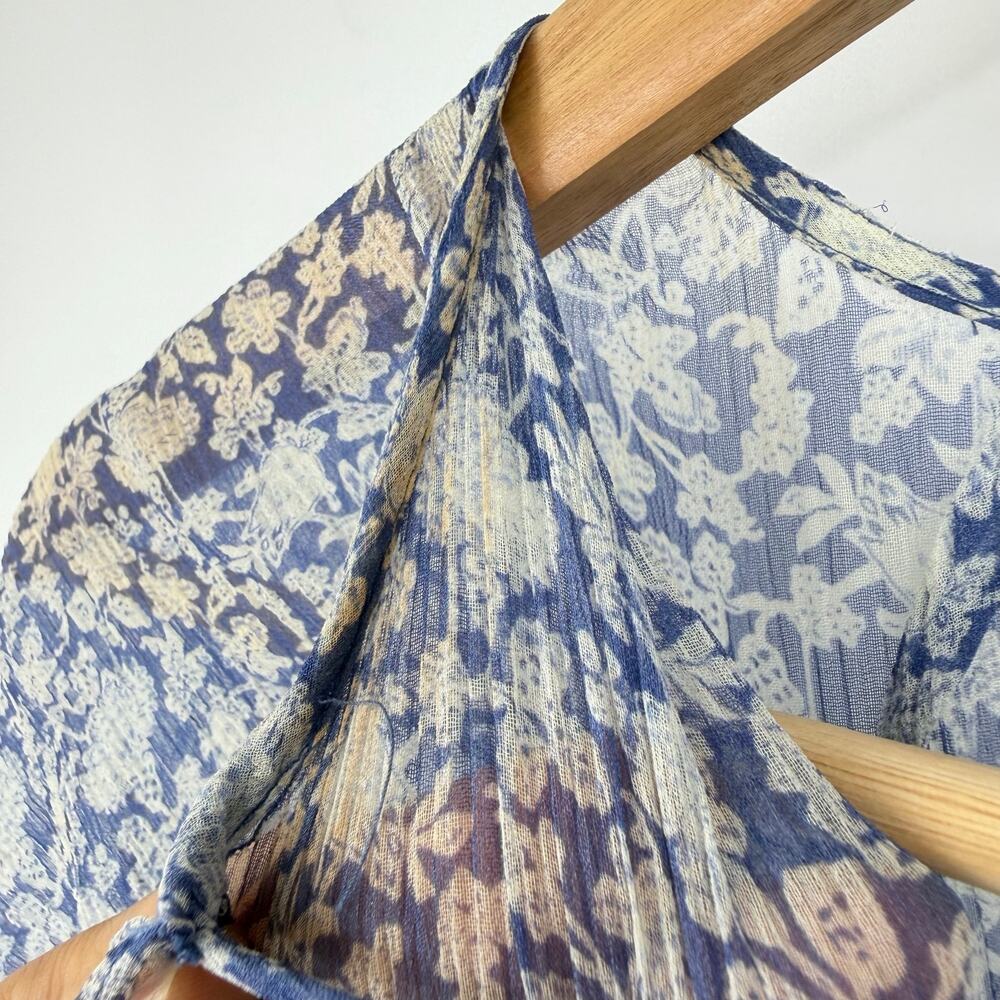 Doen | Antoinette Floral Silk Chiffon Maxi Dress in Porcelain Blue Tea Floral XS - Picture 10 of 16